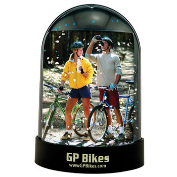 Magnetic 'Insert Your Own Photo or Message' Snow Globe