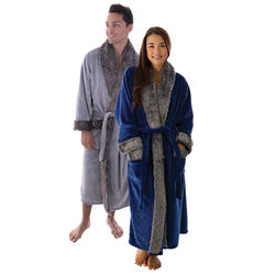 Ultra-Plush, Stylish Robe with Faux Fur Trim with Packaging