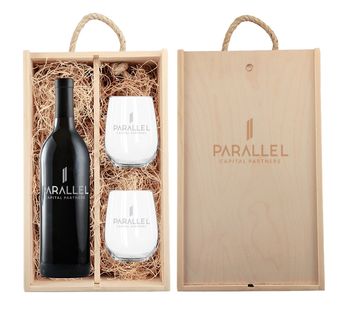 Custom-Label Wine Gift Set with Stemless Glasses and Engraved Wooded Box