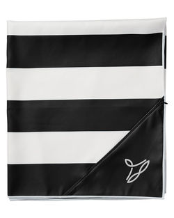 *NEW* 35” x 63” Rapid-Drying, Sand-Free Beach Towel with a Valuables Zipper Pocket is Made from Recycled Polyester