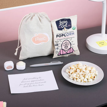 *NEW* Desk or Room Drop Kit Includes Organic Popcorn, Customizable Enviro Pen and Lip Moisturizer all Packaged Inside a Customizable 7 x 9&#8243; Drawstring Jute Bag&#8203;