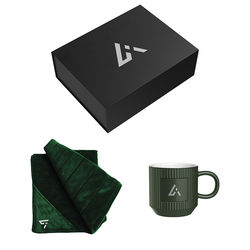 *NEW* Cozy Evening Gift Set: 51" x 71" Ultra-Soft Polyester Fur Blanket and Corrugated-Pattern Ceramic Coffee Mug in a Sleek, Sturdy Gift Box with Magnetic Flap Closure