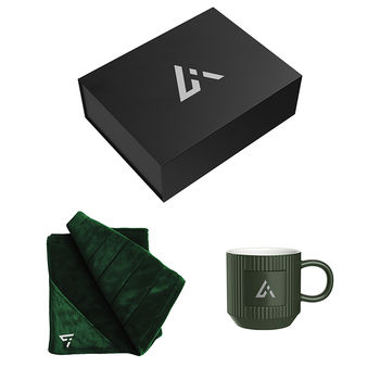 *NEW* Cozy Evening Gift Set: 51" x 71" Ultra-Soft Polyester Fur Blanket and Corrugated-Pattern Ceramic Coffee Mug in a Sleek, Sturdy Gift Box with Magnetic Flap Closure