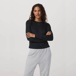 *NEW* Vuori&reg; Women's Daydream Crew
