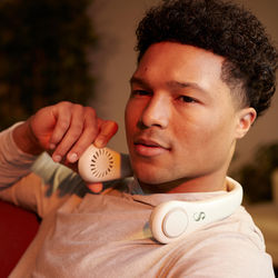 *NEW* Wireless Rechargeable Neck Fan with 3 Cooling Speeds and Hands-Free Comfort for Travel, Workouts and Outdoor Events